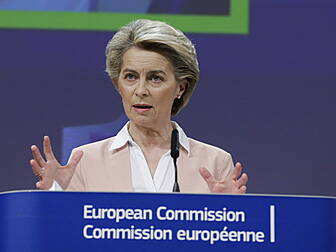 EU Agrees Sanctions Against Ru...